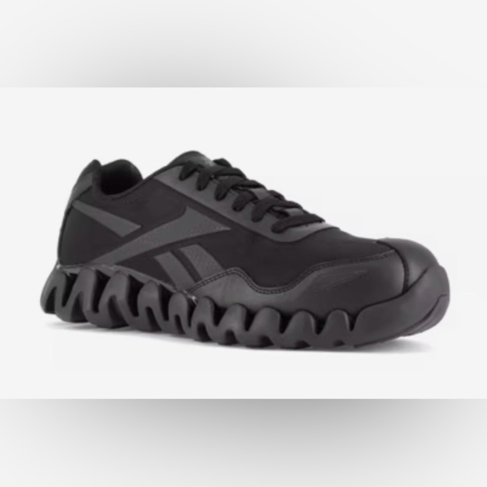 Reebok Work Zig Pulse Composite Toe
Work Sneaker  6W Waitress or Food Worker